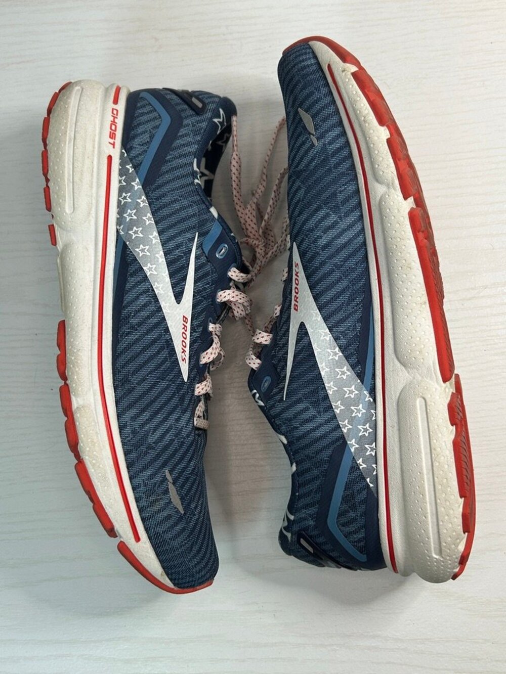 Brooks Ghost 15 Men's 9 USA Flag Patriotic Running Shoes Blue Red White Athletic